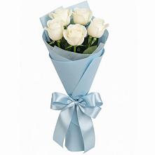 Букет 5 Белых роз Проуд в Немане