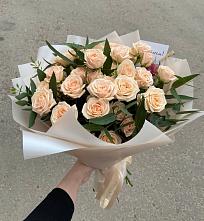 Букет Кремовые розы Латте в Немане