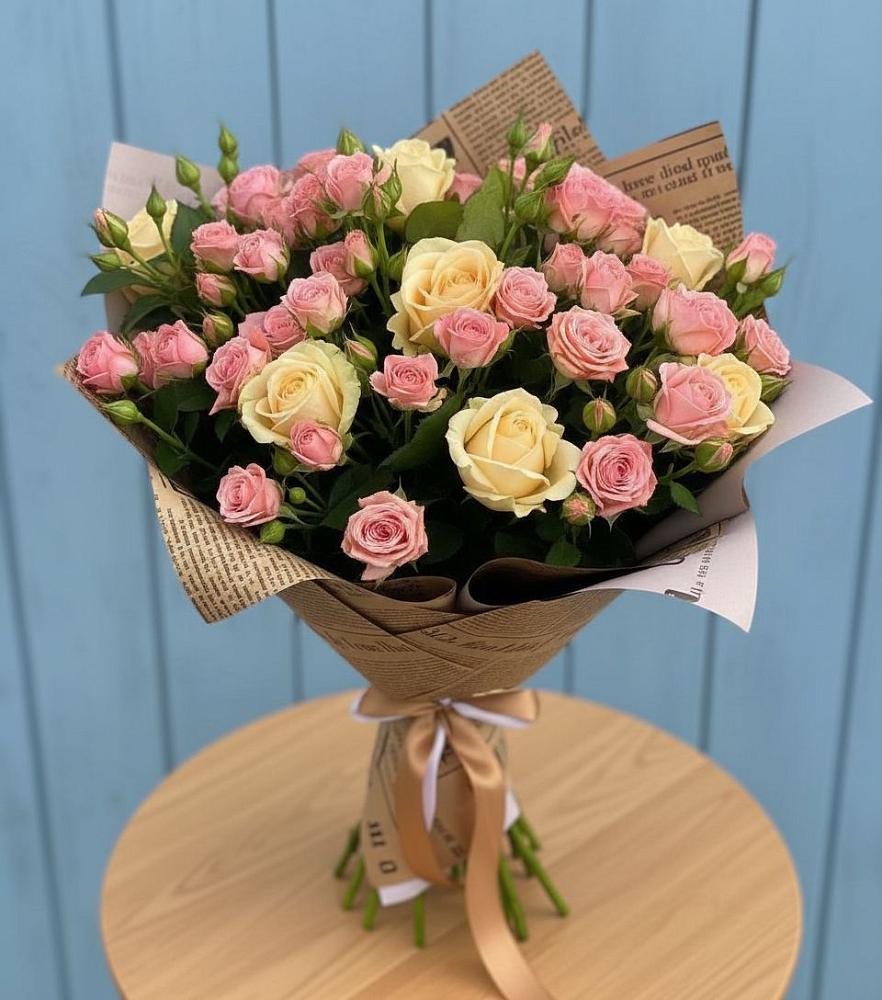 Букет цветов из: Розы в Немане