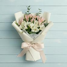 Букет цветов из:  Альстромерии в Немане