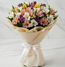 Букет цветов из:  Альстромерии в Немане