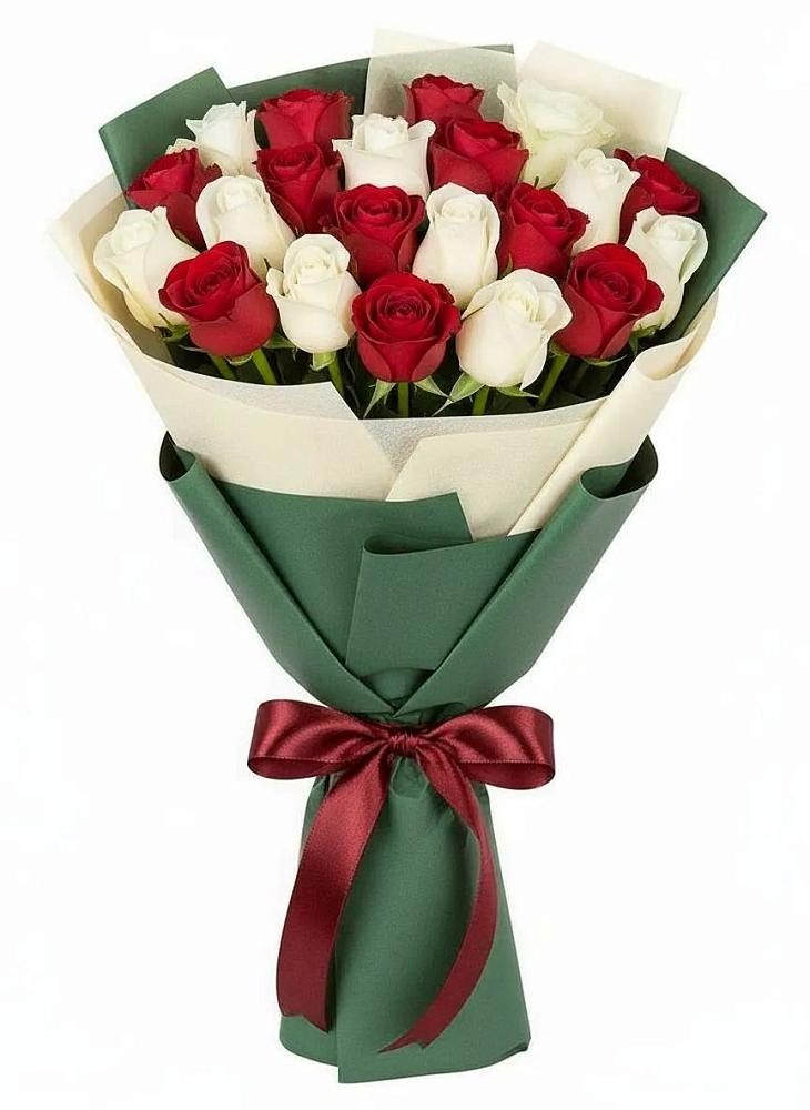 Букет Микс из красных и белых роз в Немане