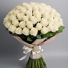 Букет 101 беля роза Белоснежка в Немане