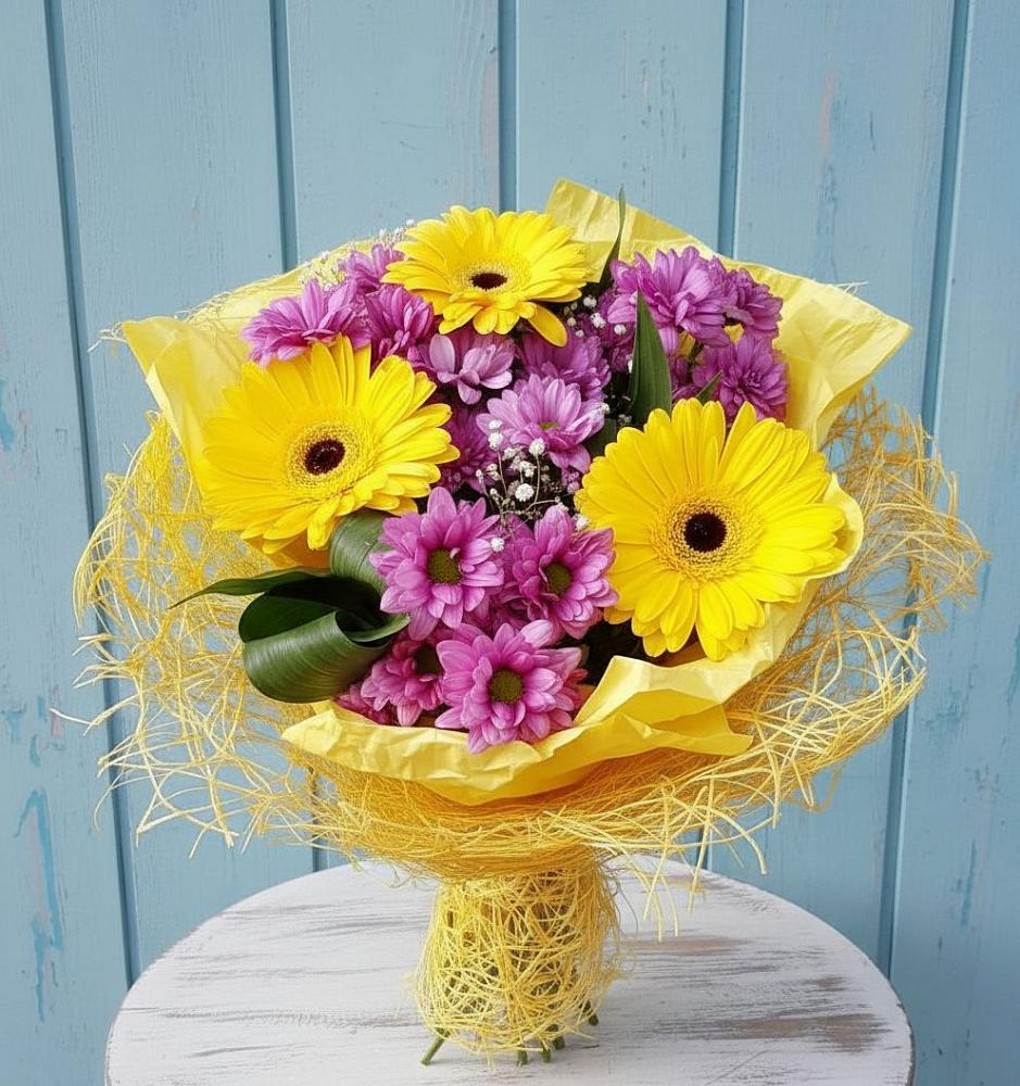 Букет цветов из: Хризантемы и Герберы в Немане