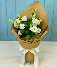 Букет цветов из:  Хризантемы и Лизиантусы в Немане