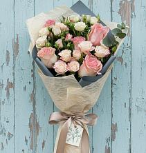 Букет цветов из:  Розы в Немане