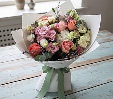 Букет цветов из:  Розы, Лизиантусы и Гвоздики #REPLACE_PRED# Немане