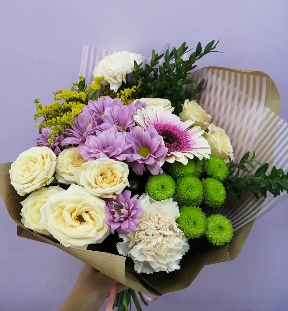 Букет цветов из: Хризантемы, Розы, Гвоздики и Герберы в Немане