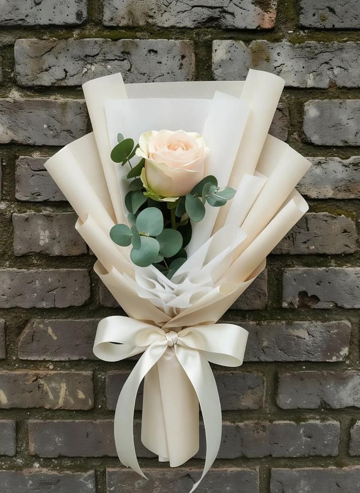 Букет цветов из: Розы в Немане