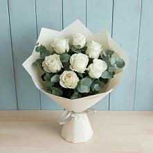 Букет Белые розы в Эвкалипте в Немане