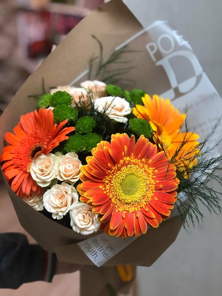 Букет цветов из: Герберы, Хризантемы и Розы в Немане