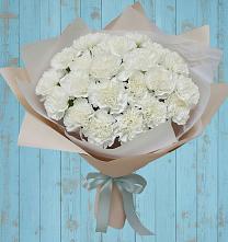 Букет цветов из:  Гвоздики в Немане